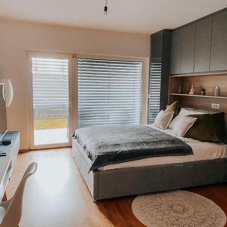 Oasis Of Energy Apartment Ljubljana Luaran gambar